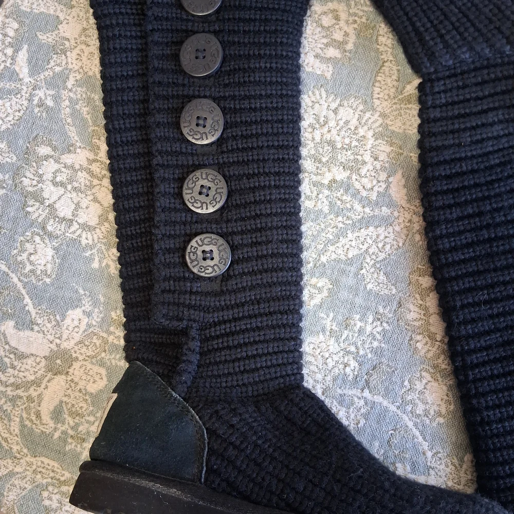 UGG Australia Black Cardy Tall Knit Fold-Over Boots Sz 8 Cozy Cozy Classic